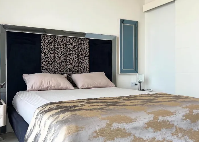 Διαμέρισμα Dolce & *